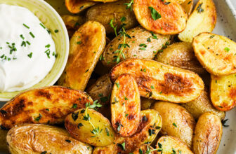 Oven Baked Fingerling Potatoes with dip