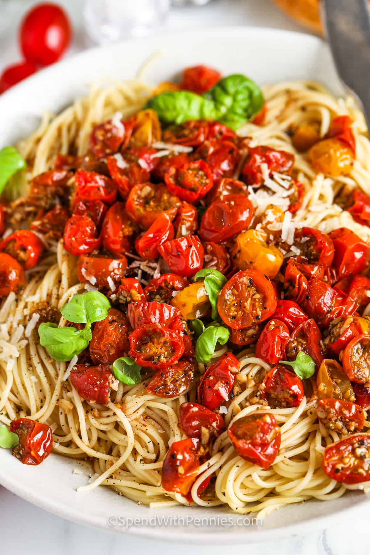close up of Roasted Cherry Tomato Pasta