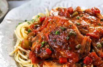 plated Chicken Cacciatore