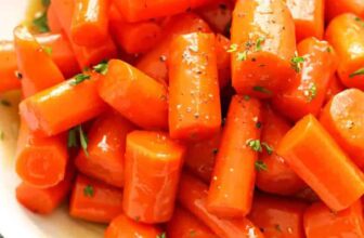 close up of Buttery Glazed Carrots